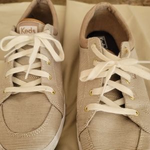 Keds cloth shoes